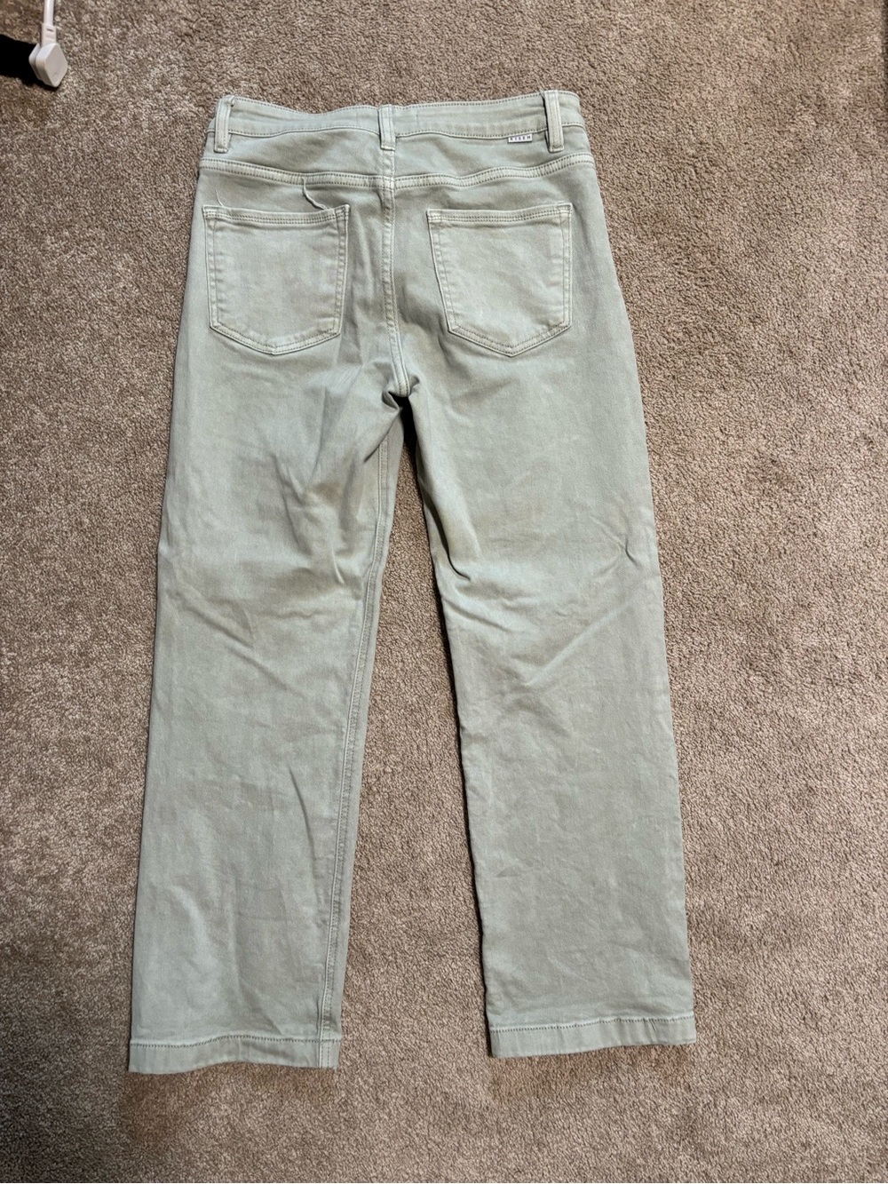 Women’s Straight-Leg Jeans in Olive Green